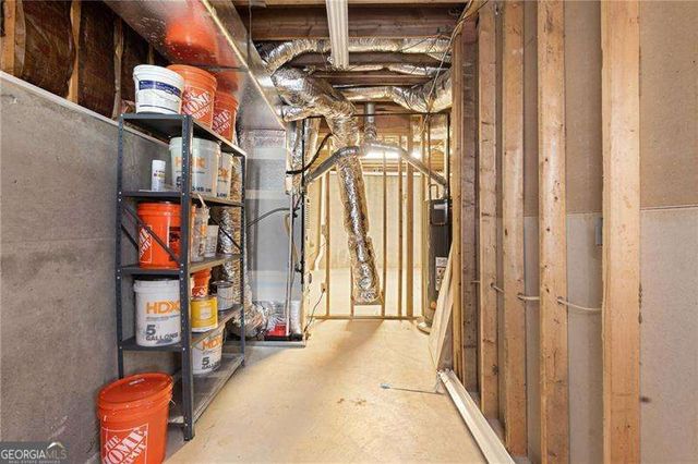 3373 Chatsworth Way, Powder Springs, GA 30127