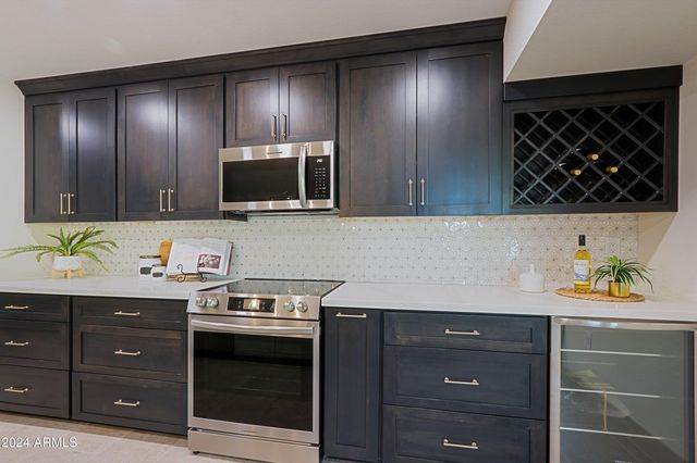 17610 N BUNTLINE Drive, Sun City West, AZ 85375