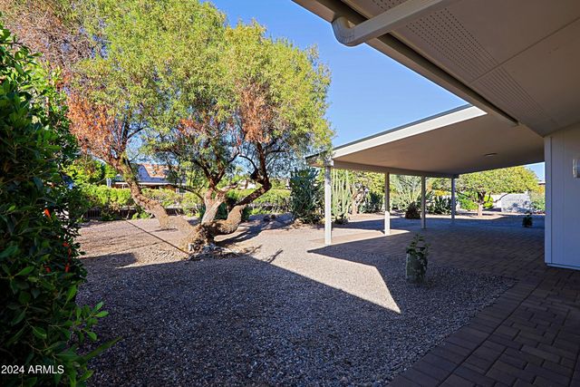 17610 N BUNTLINE Drive, Sun City West, AZ 85375