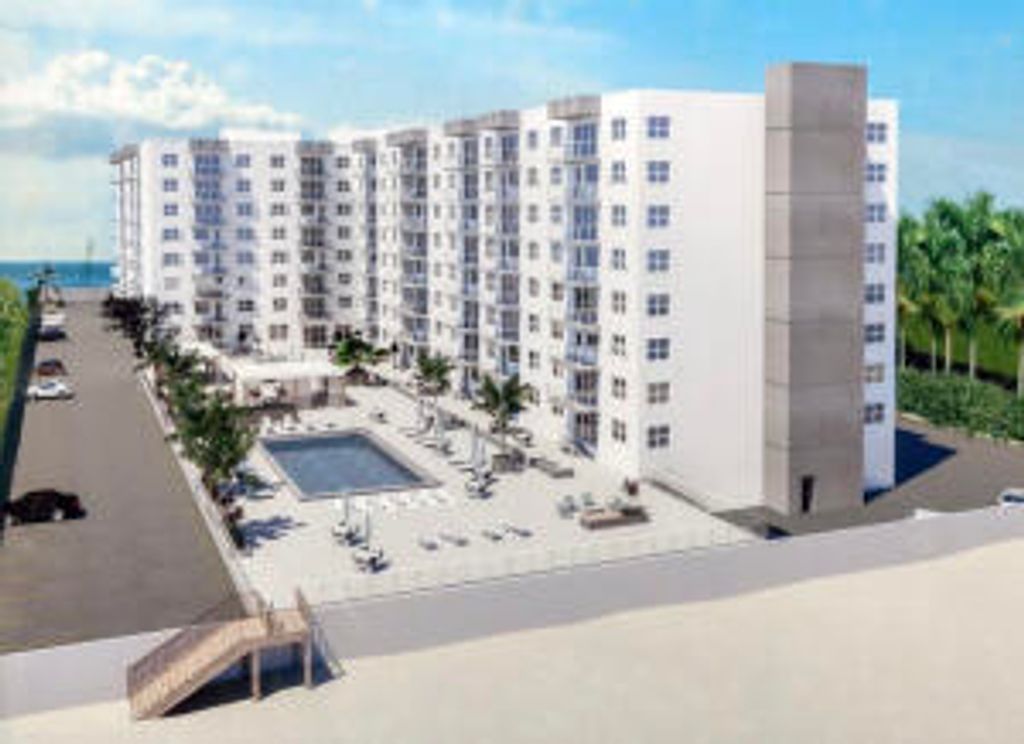 Image 10 of property listing at 3450 S Ocean Boulevard 611, Palm Beach, FL 33480