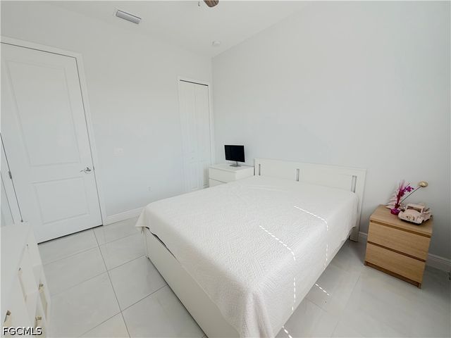 4101 33rd ST SW, Lehigh Acres, FL 33976
