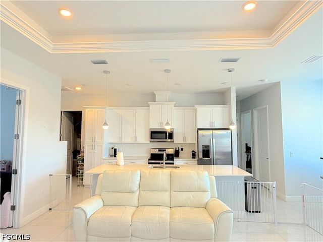4101 33rd ST SW, Lehigh Acres, FL 33976