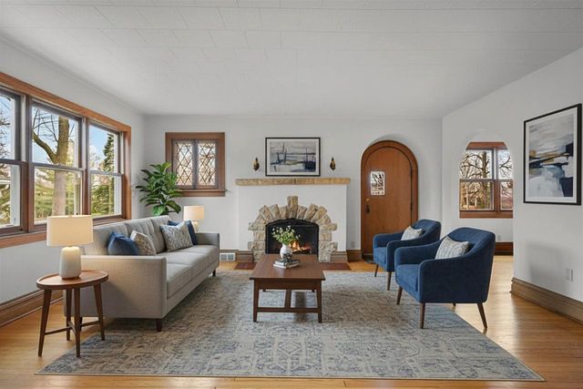4406 Winnequah Road, Monona, WI 53716