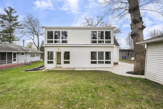 4406 Winnequah Road, Monona, WI 53716
