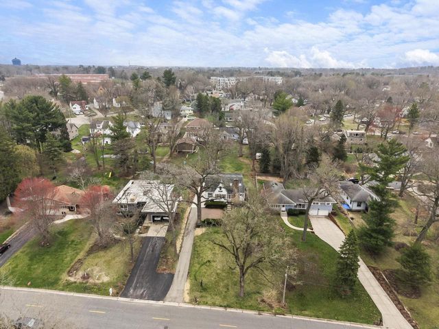 4406 Winnequah Road, Monona, WI 53716