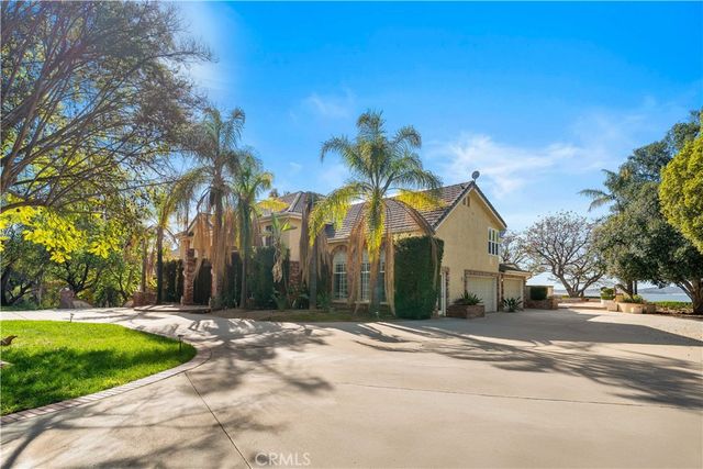 20455 Somma Drive, Perris, CA 92570