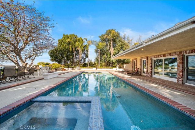 20455 Somma Drive, Perris, CA 92570
