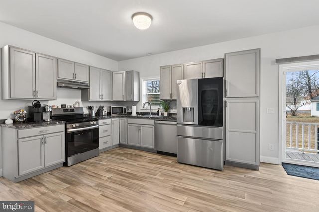 1201 HANOVER BLVD, Browns Mills, NJ 08015