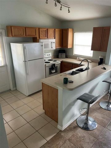 11716 MANGO CROSS COURT, Seffner, FL 33584