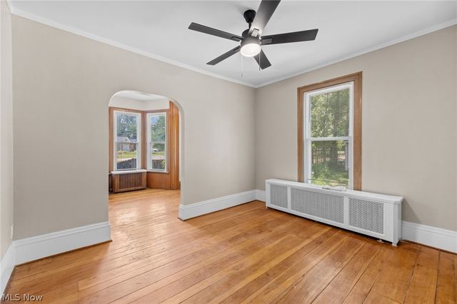 889 Grayton Road, Berea, OH 44017