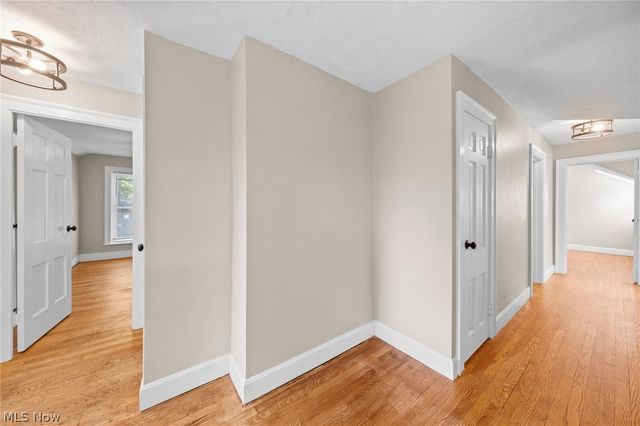 889 Grayton Road, Berea, OH 44017