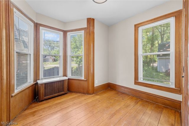 889 Grayton Road, Berea, OH 44017