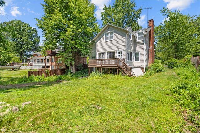 889 Grayton Road, Berea, OH 44017