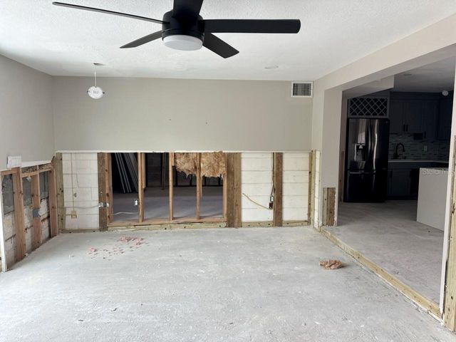 3934 HUNTINGTON STREET NE, St Petersburg, FL 33703