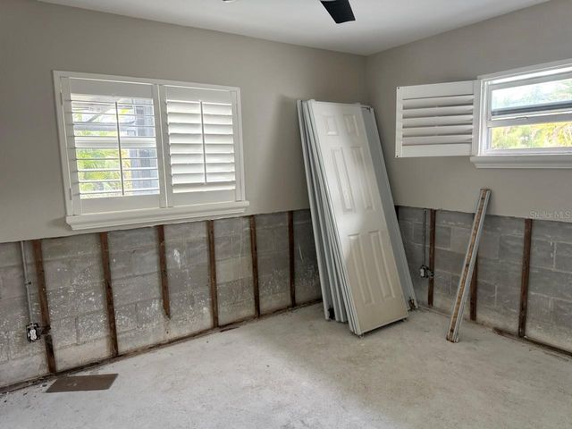 3934 HUNTINGTON STREET NE, St Petersburg, FL 33703