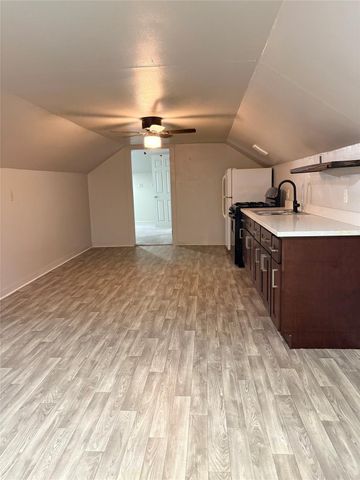 118 Hagerman Street, Houston, TX 77011