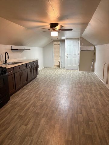 118 Hagerman Street, Houston, TX 77011
