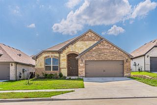5241 Markham Ferry Drive, Fort Worth, TX 76179
