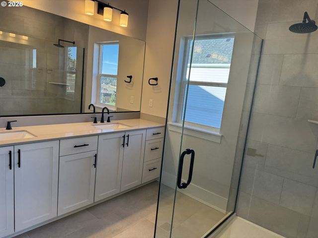 16847 Sw Pomelo Dr, King City, OR 97140