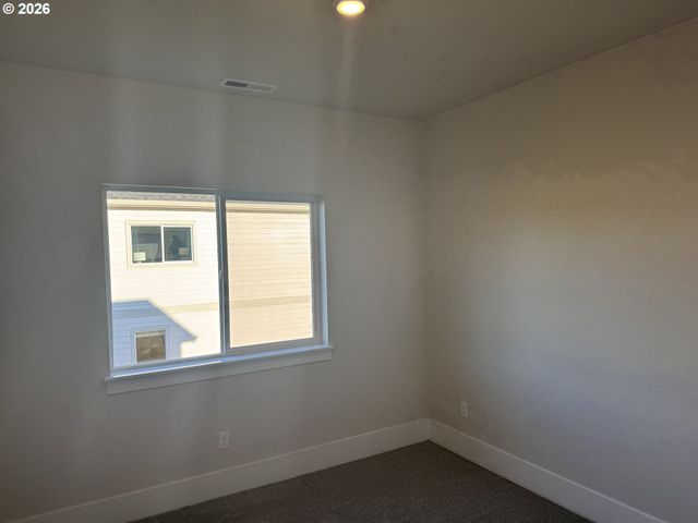 16847 Sw Pomelo Dr, King City, OR 97140