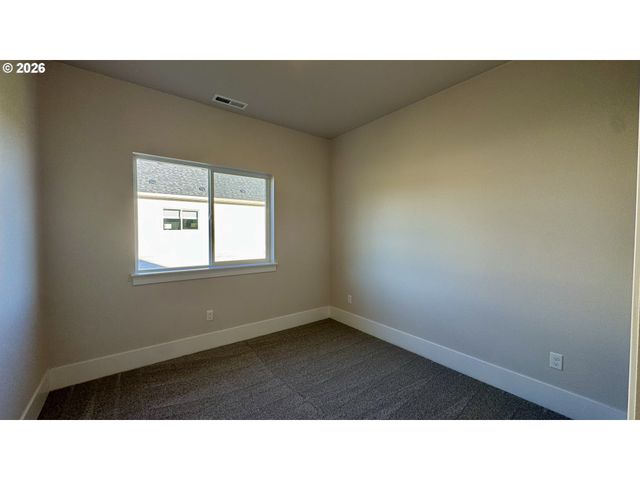 16847 Sw Pomelo Dr, King City, OR 97140