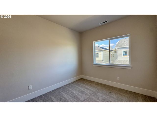 16847 Sw Pomelo Dr, King City, OR 97140