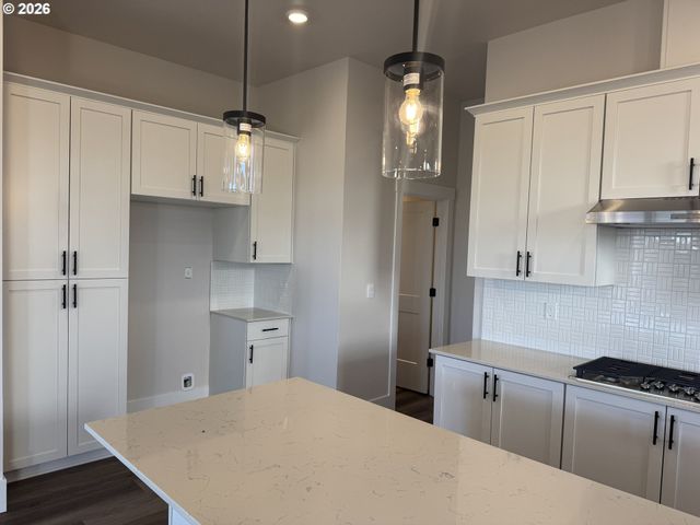 16847 Sw Pomelo Dr, King City, OR 97140