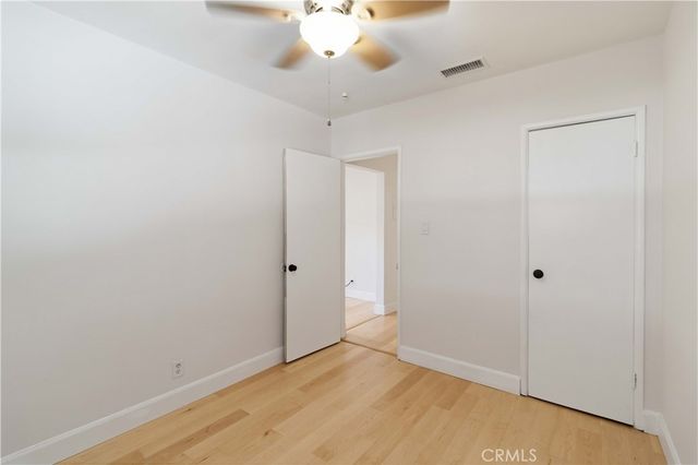 18328 Gresham, Northridge, CA 91325