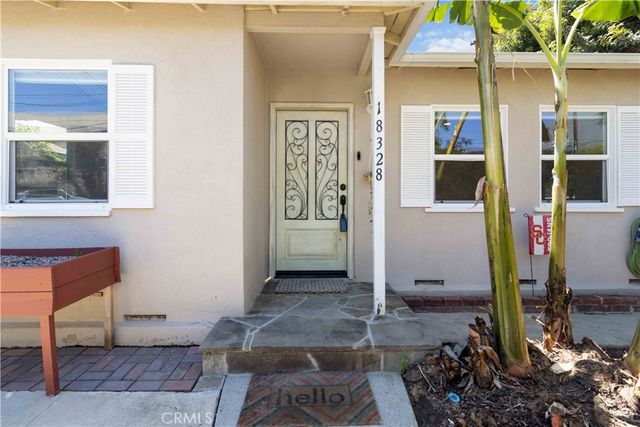 18328 Gresham, Northridge, CA 91325