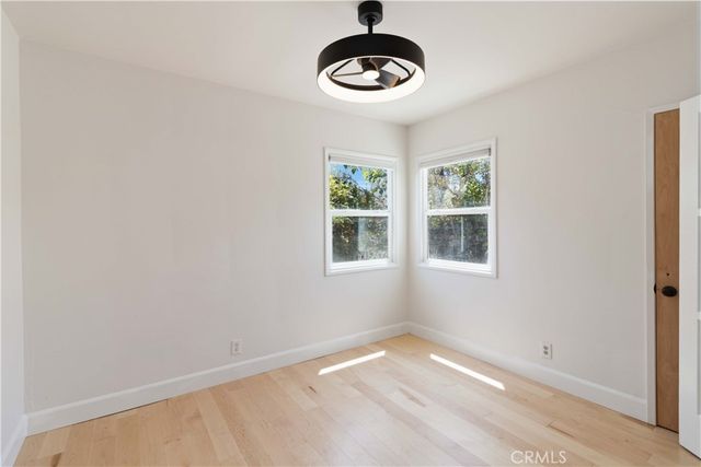 18328 Gresham, Northridge, CA 91325