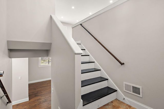 2760 Grove Lane, Mound, MN 55364