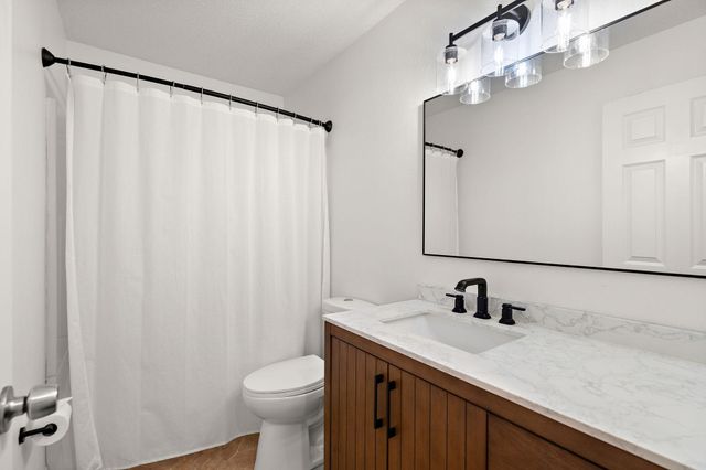 2760 Grove Lane, Mound, MN 55364