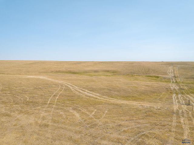21872 ANTELOPE CREEK RD, Box Elder, SD 57719