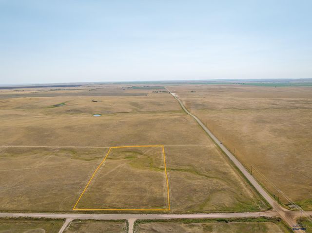 21872 ANTELOPE CREEK RD, Box Elder, SD 57719