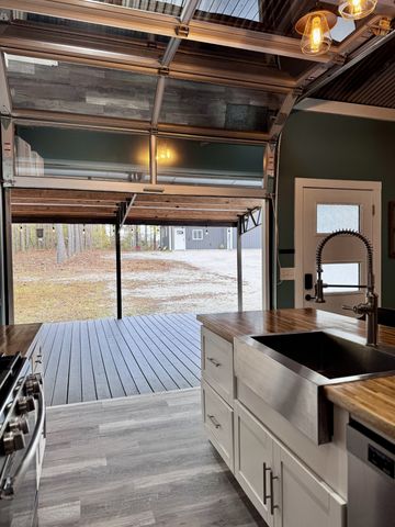 18 Davis Ln, Lawrenceburg, TN 38464