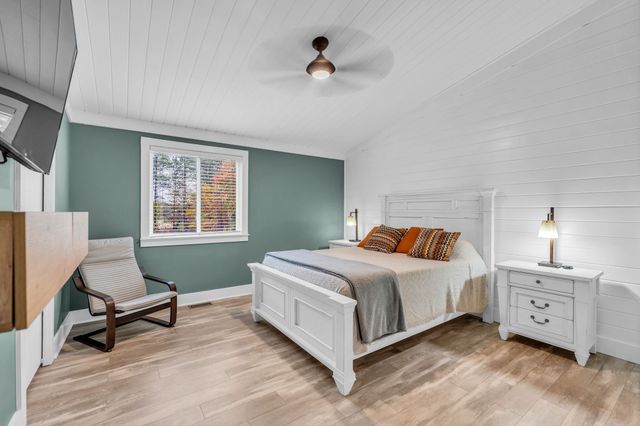 18 Davis Ln, Lawrenceburg, TN 38464