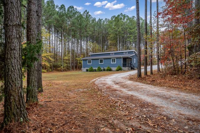 18 Davis Ln, Lawrenceburg, TN 38464