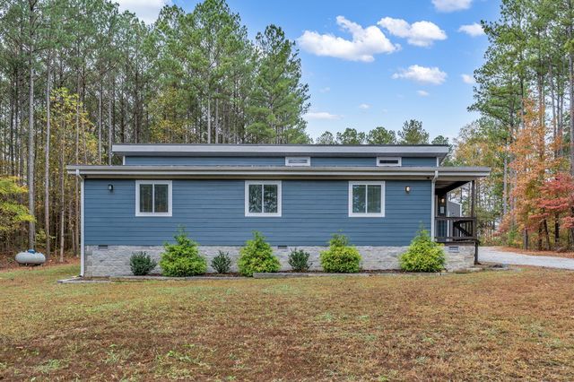 18 Davis Ln, Lawrenceburg, TN 38464