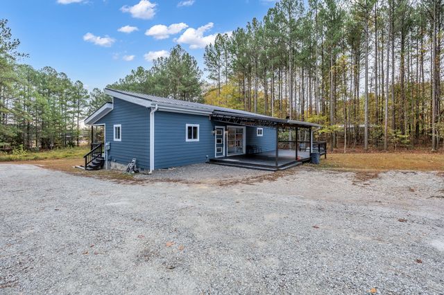 18 Davis Ln, Lawrenceburg, TN 38464