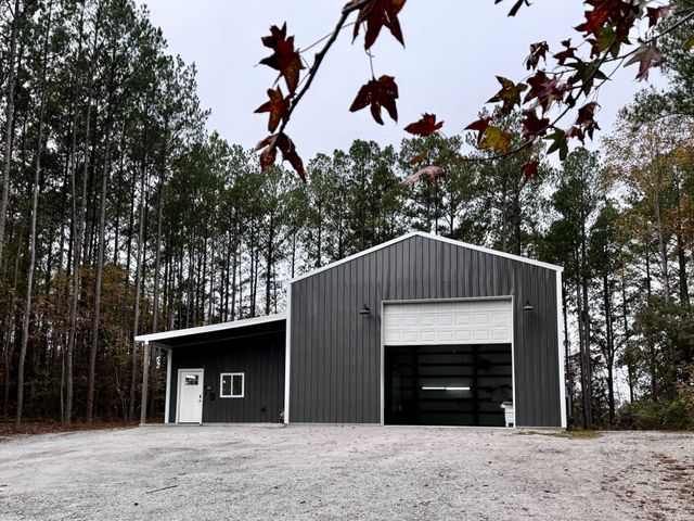 18 Davis Ln, Lawrenceburg, TN 38464