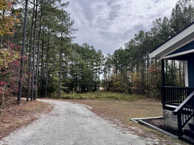 18 Davis Ln, Lawrenceburg, TN 38464