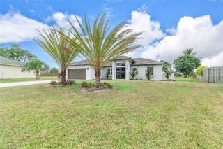 1383 SE Appamattox Ter, Port St Lucie, FL 34952