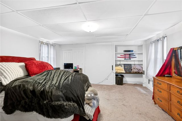 129 5th St, California, PA 15419