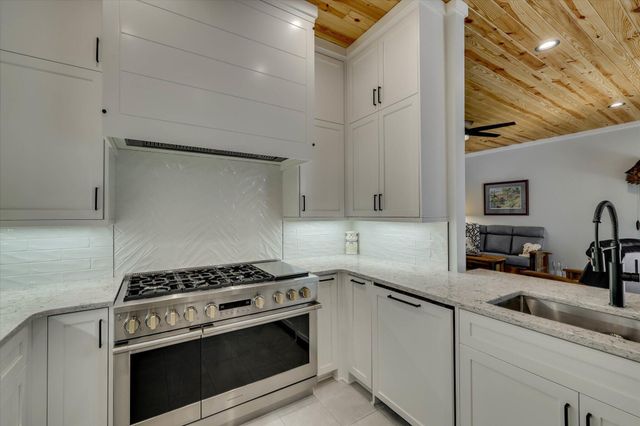 408 Reynard Place, Mc Cormick, SC 29835