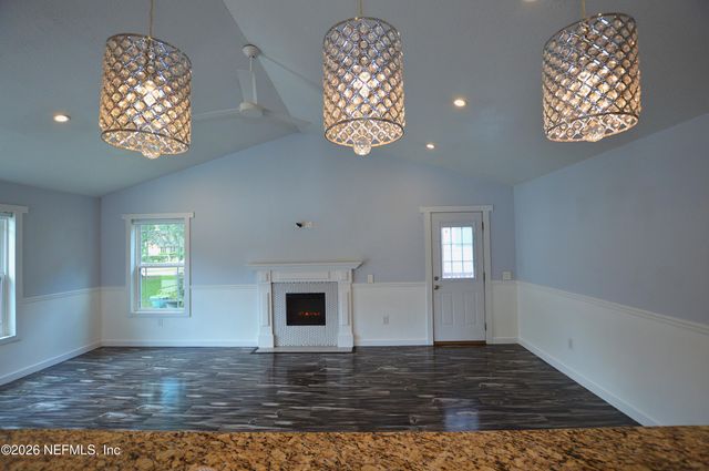 12850 ATTRILL Road, Jacksonville, FL 32258