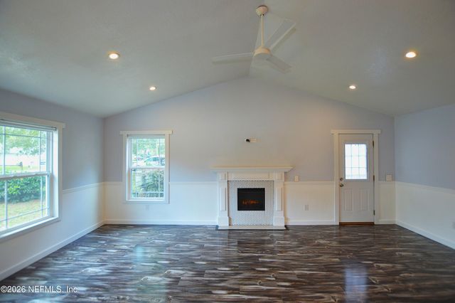 12850 ATTRILL Road, Jacksonville, FL 32258