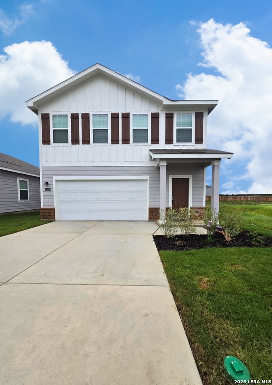 10406 Sedge Pl, Adkins, TX 78101