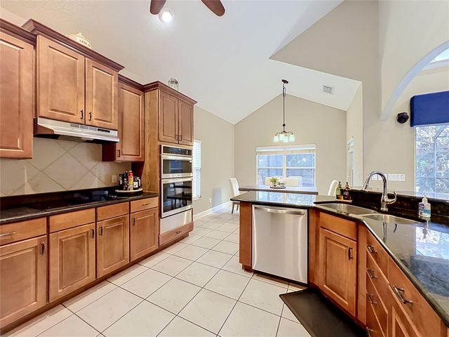 6977 DOLCE STREET, Orlando, FL 32819