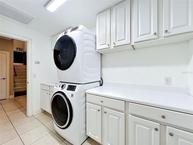 6977 DOLCE STREET, Orlando, FL 32819