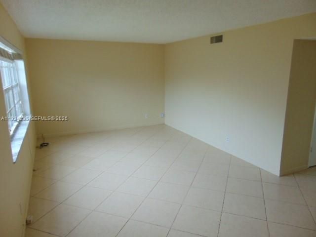1774 SW 81st Ter 1-37, Davie, FL 33324